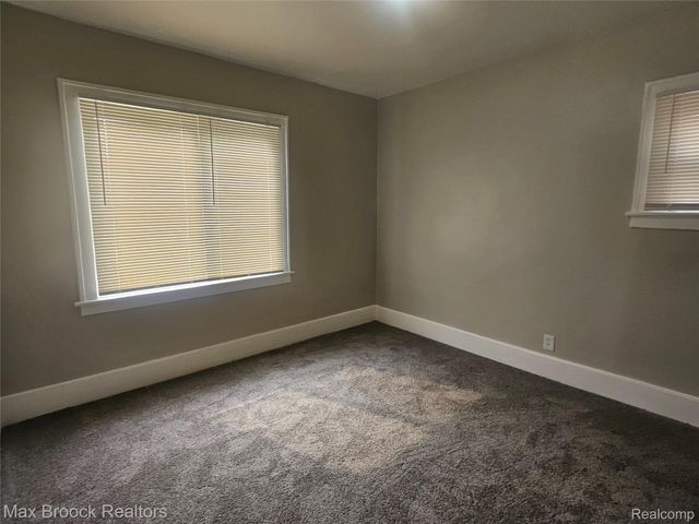 13942 Whitcomb Street, Detroit, MI 48227