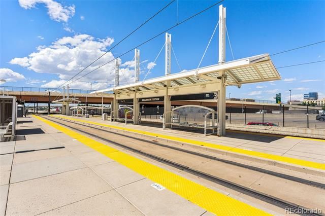 7000 E Quincy Avenue B-204, Denver, CO 80237