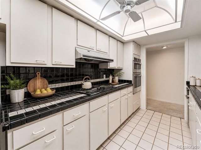 7000 E Quincy Avenue B-204, Denver, CO 80237
