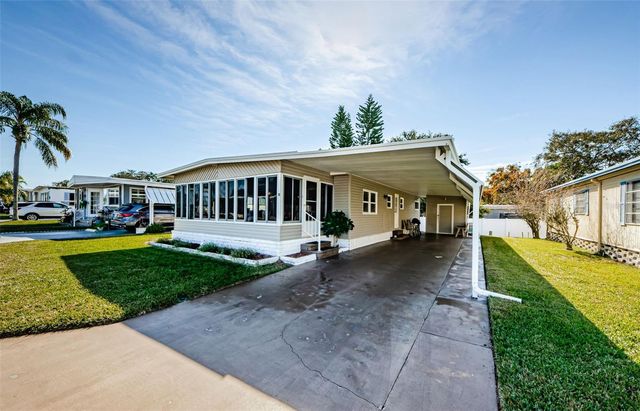 39820 US HIGHWAY 19 N 15, Tarpon Springs, FL 34689