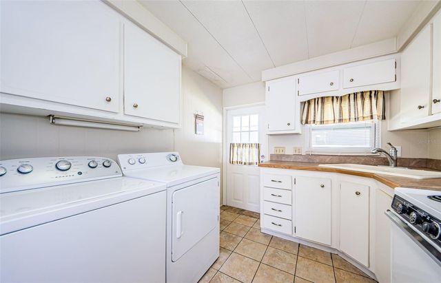 39820 US HIGHWAY 19 N 15, Tarpon Springs, FL 34689