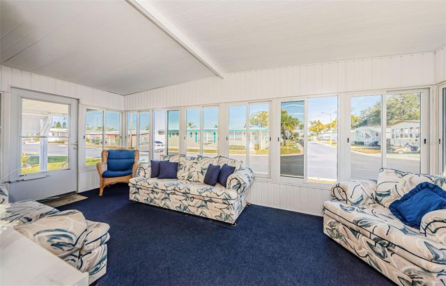 39820 US HIGHWAY 19 N 15, Tarpon Springs, FL 34689