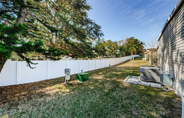 39820 US HIGHWAY 19 N 15, Tarpon Springs, FL 34689