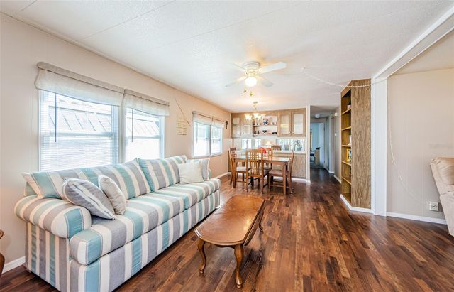 39820 US HIGHWAY 19 N 15, Tarpon Springs, FL 34689