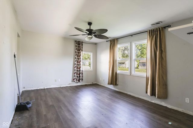 57 14th Street, Franklin, IN 46131