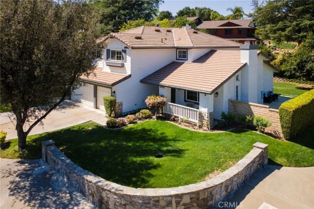 24589 Lola, Newhall, CA 91321