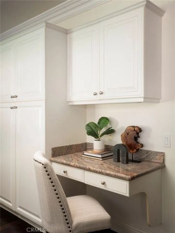 24589 Lola, Newhall, CA 91321