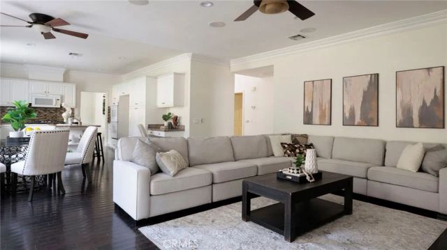 24589 Lola, Newhall, CA 91321