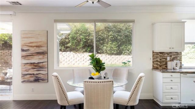 24589 Lola, Newhall, CA 91321