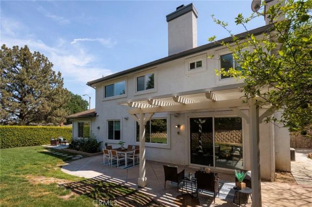 24589 Lola, Newhall, CA 91321