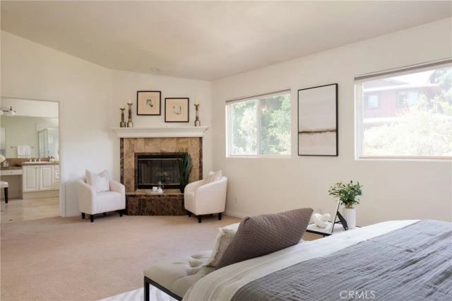 24589 Lola, Newhall, CA 91321