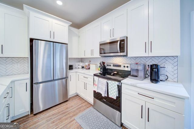 170 White Antelope Street, Waleska, GA 30183