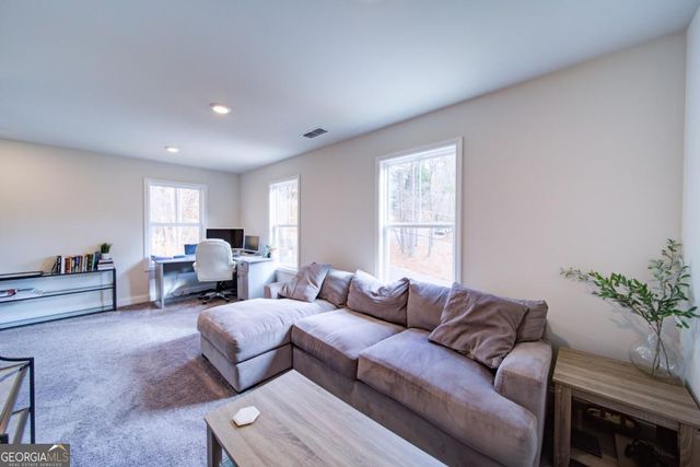 170 White Antelope Street, Waleska, GA 30183