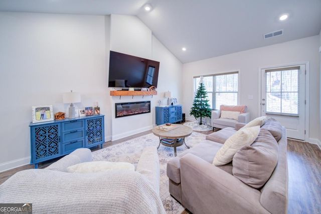 170 White Antelope Street, Waleska, GA 30183