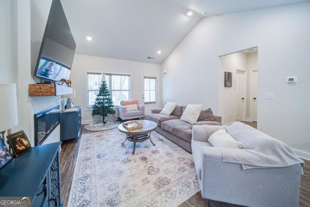 170 White Antelope Street, Waleska, GA 30183