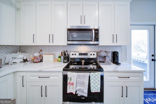 170 White Antelope Street, Waleska, GA 30183