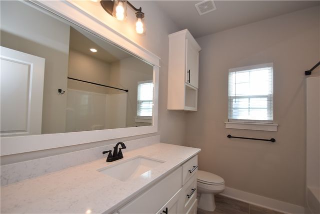 42 Tummell Drive, Bella Vista, AR 72715