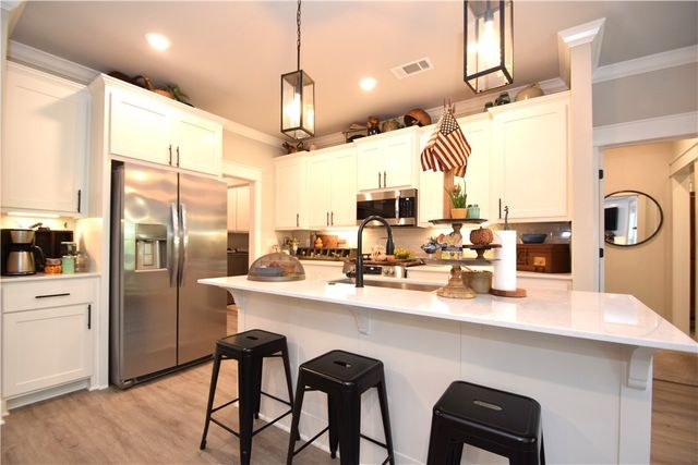 42 Tummell Drive, Bella Vista, AR 72715