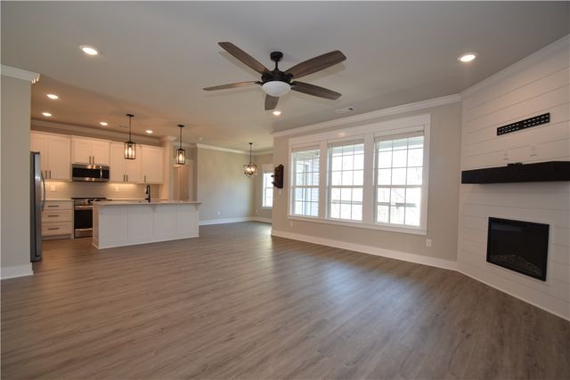 42 Tummell Drive, Bella Vista, AR 72715