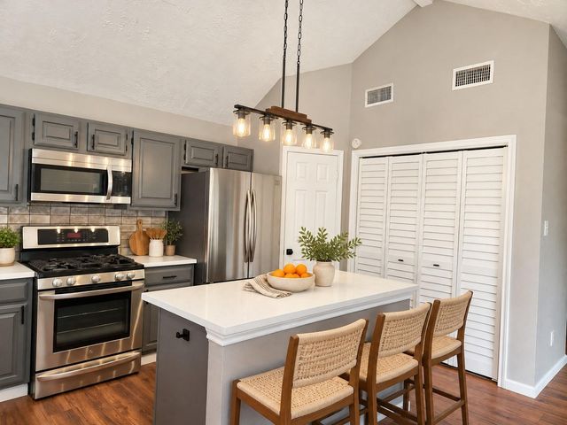 2118 Creston Drive, Spring, TX 77386