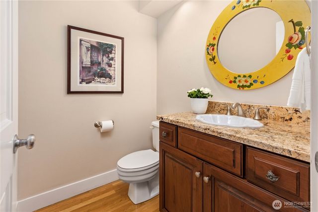 1708 Bellevue Way NE, Bellevue, WA 98004