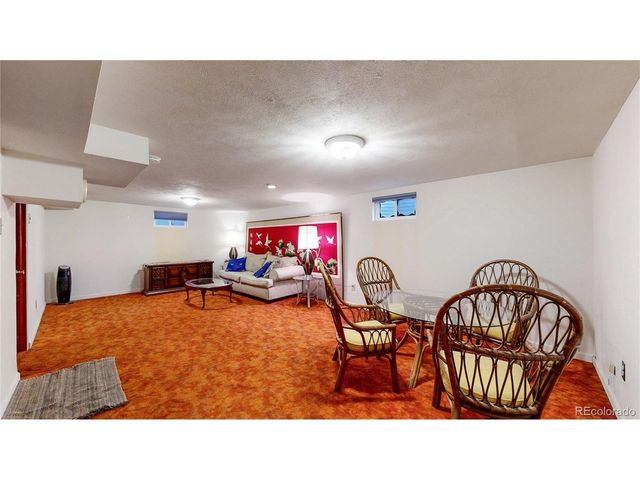 6141 Hoyt St, Arvada, CO 80004