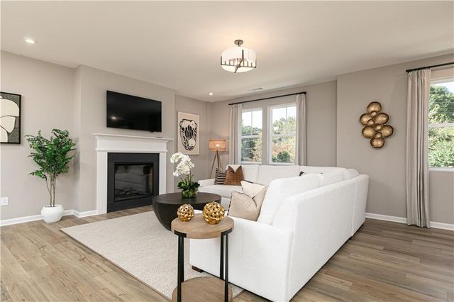 3585 Tristens Cove Walk, Loganville, GA 30052