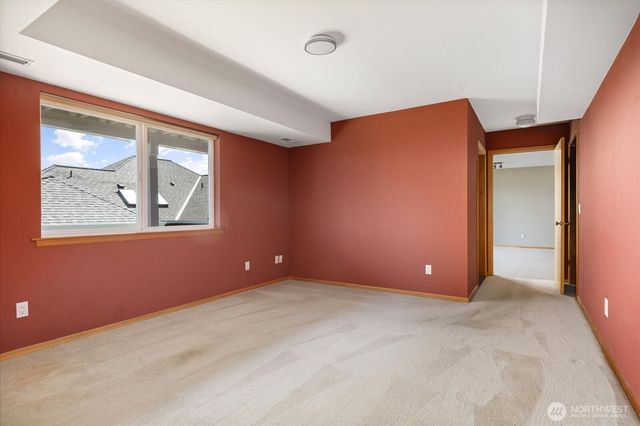 4633 Tanner View Drive, Clinton, WA 98236