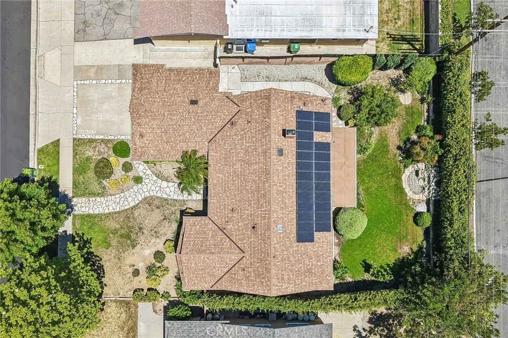 Image 27 of property listing at 17956 Tribune Place, Granada Hills, CA 91344