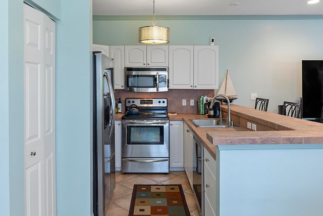 808 SW 4th Avenue, Fort Lauderdale, FL 33315