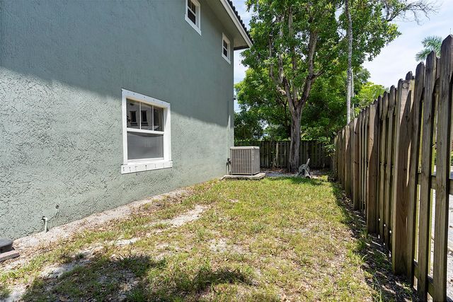 808 SW 4th Avenue, Fort Lauderdale, FL 33315