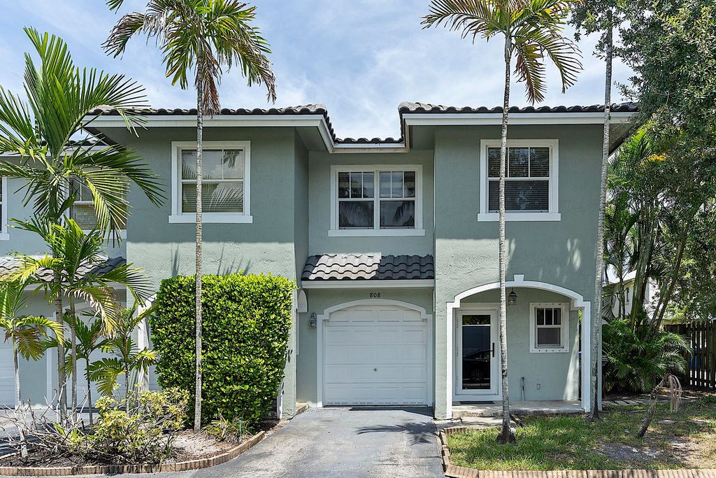 808 SW 4th Avenue, Fort Lauderdale, FL 33315