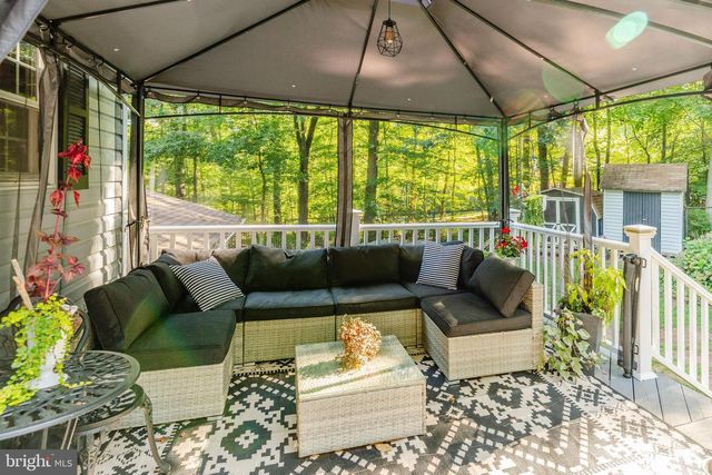 40 QUAKER HILL RD, Morgantown, PA 19543