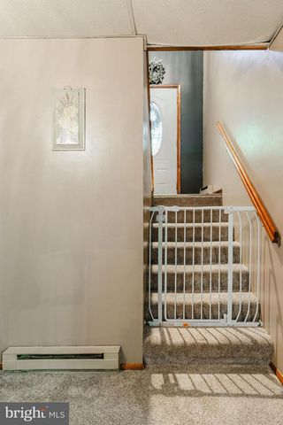 40 QUAKER HILL RD, Morgantown, PA 19543