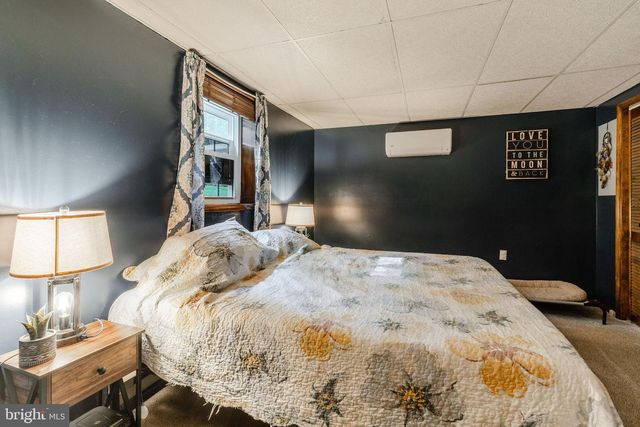 40 QUAKER HILL RD, Morgantown, PA 19543