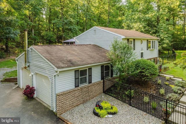 40 QUAKER HILL RD, Morgantown, PA 19543