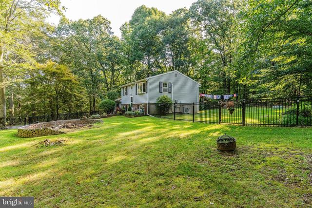 40 QUAKER HILL RD, Morgantown, PA 19543