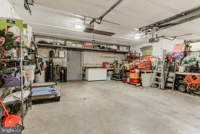 40 QUAKER HILL RD, Morgantown, PA 19543