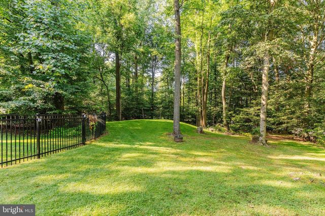 40 QUAKER HILL RD, Morgantown, PA 19543
