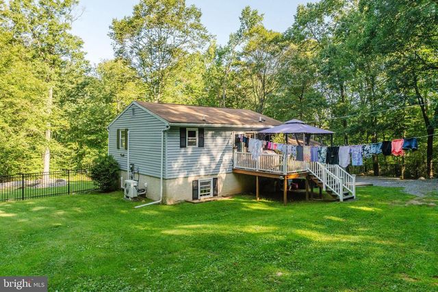 40 QUAKER HILL RD, Morgantown, PA 19543