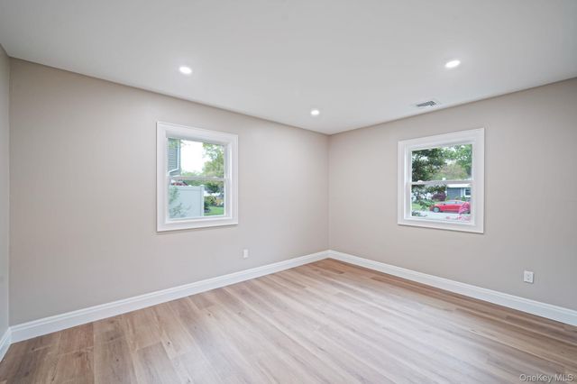 41 Winside Lane, Coram, NY 11727