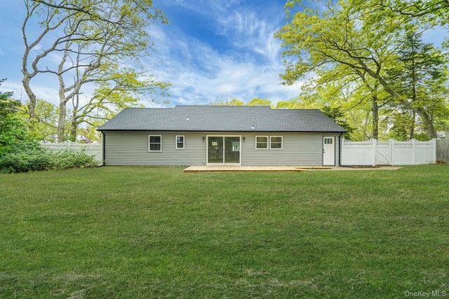 41 Winside Lane, Coram, NY 11727