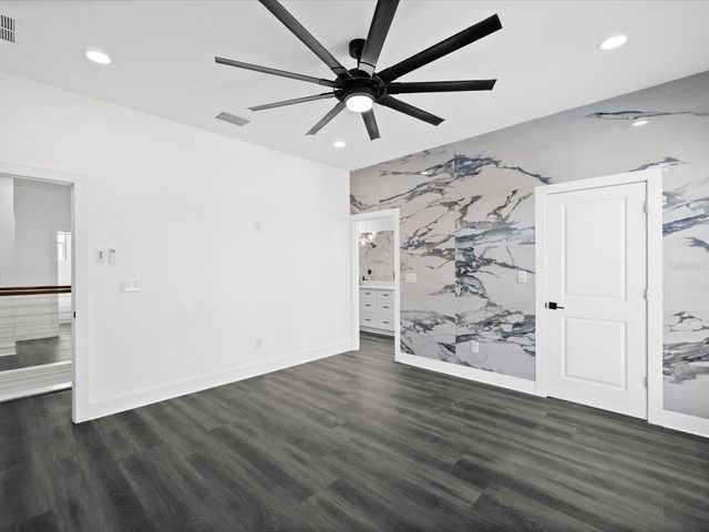 5002 W IDAHO STREET, Tampa, FL 33616