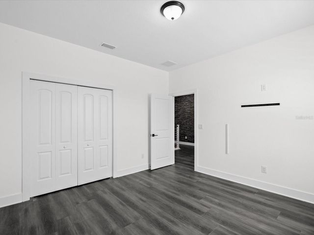 5002 W IDAHO STREET, Tampa, FL 33616