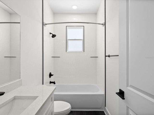 5002 W IDAHO STREET, Tampa, FL 33616