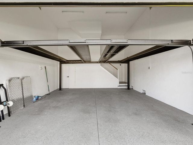 5002 W IDAHO STREET, Tampa, FL 33616