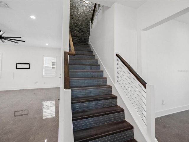 5002 W IDAHO STREET, Tampa, FL 33616