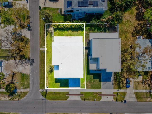 5002 W IDAHO STREET, Tampa, FL 33616