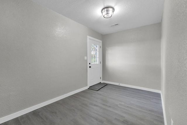 5910 SE Easton Road, St Joseph, MO 64507