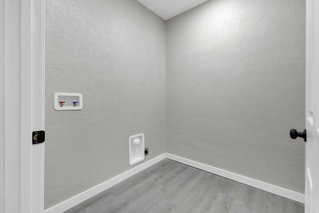 5910 SE Easton Road, St Joseph, MO 64507